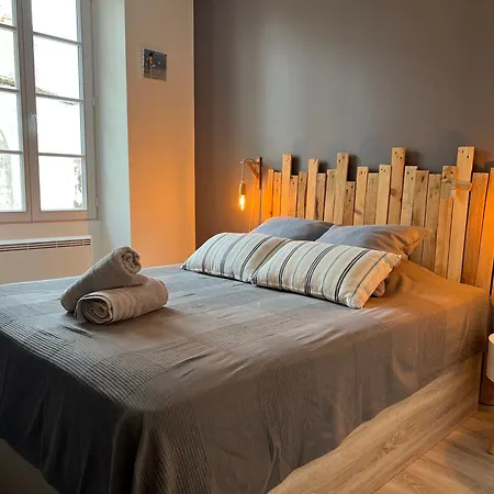 Apartman ღ Aupres Du Clocher Cosy, Centre & Wifi