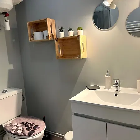 Apartman ღ Aupres Du Clocher Cosy, Centre & Wifi *